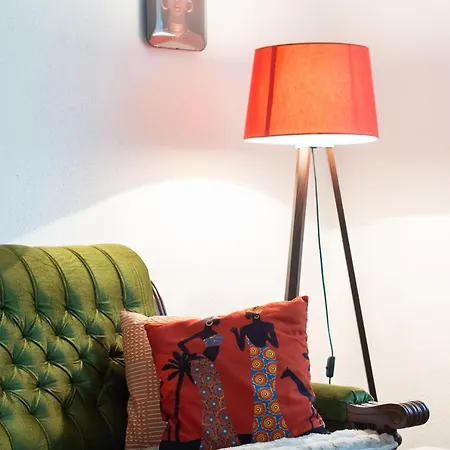 Split House With Private Parking Daire *